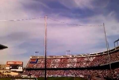 bandera frente atleti